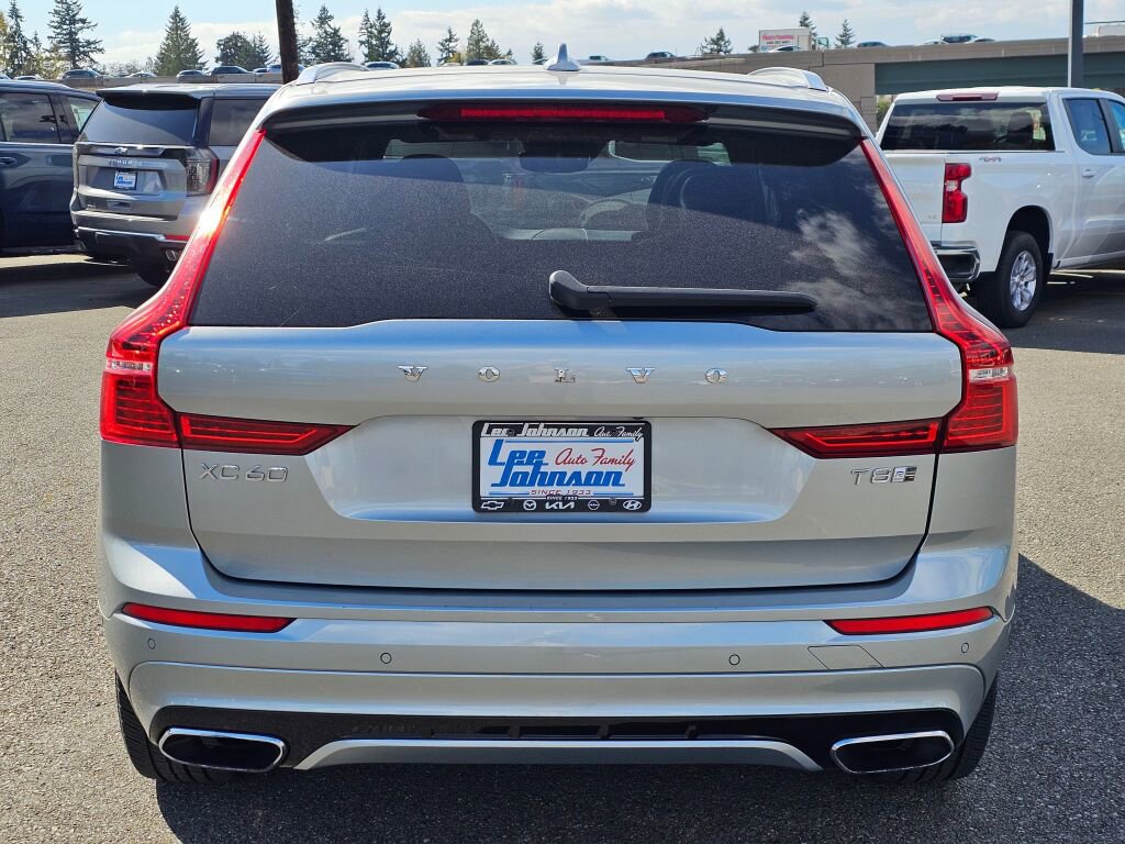 Used 2018 Volvo XC60 T8 R-Design w/ Convenience Package image 6