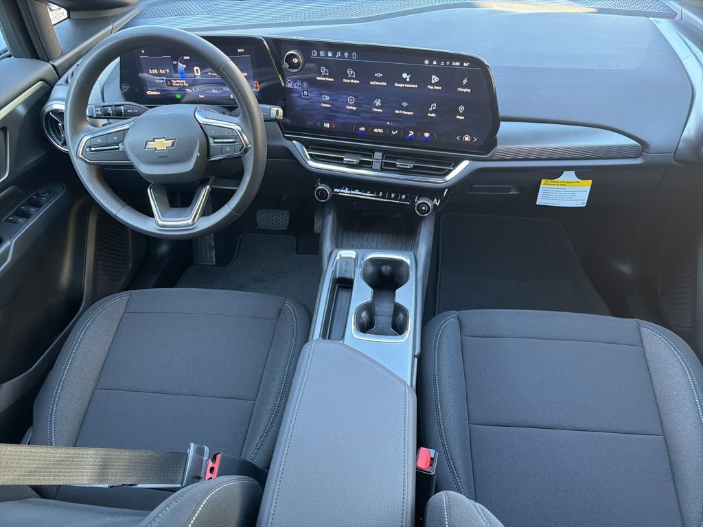 New 2026 Chevrolet Equinox EV LT image 24