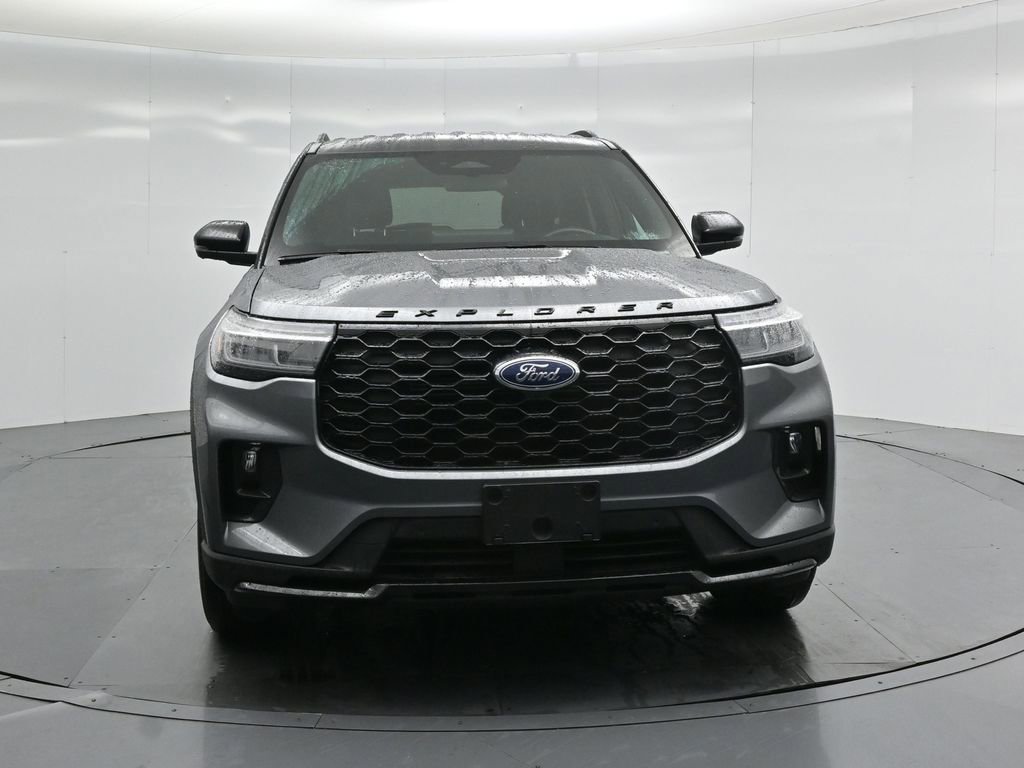Certified 2025 Ford Explorer ST-Line image 25