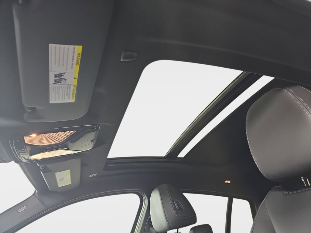 Certified 2025 BMW X4 xDrive30i w/ Premium Package image 33