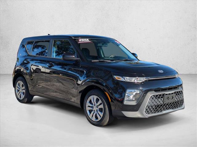 Used 2020 Kia Soul LX image 3