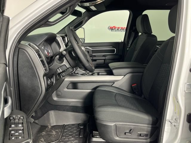 New 2026 RAM 2500 Big Horn AWD/4WD image 24