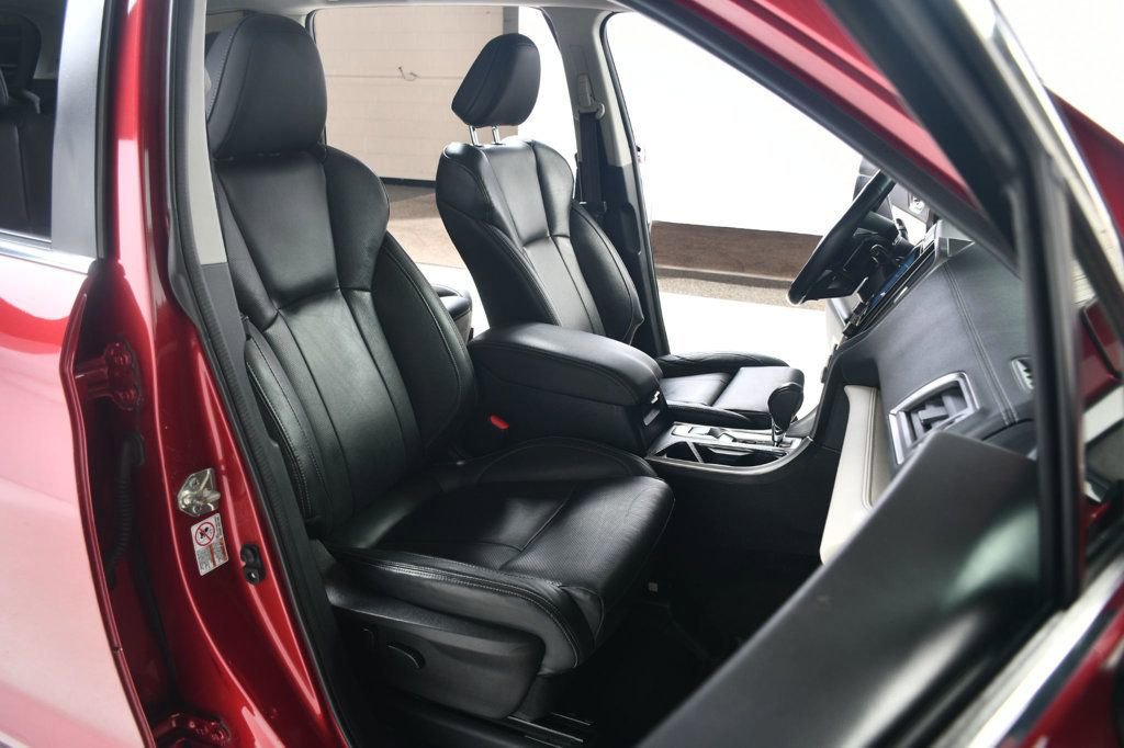 Used 2020 Subaru Ascent Limited AWD/4WD image 29
