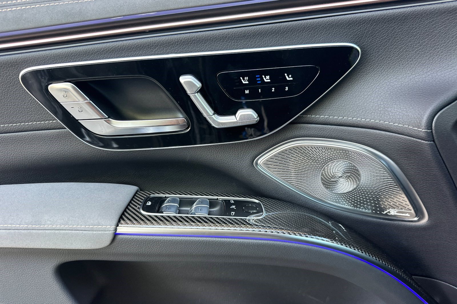 New 2026 Mercedes-Benz EQS 400 4MATIC SUV image 13