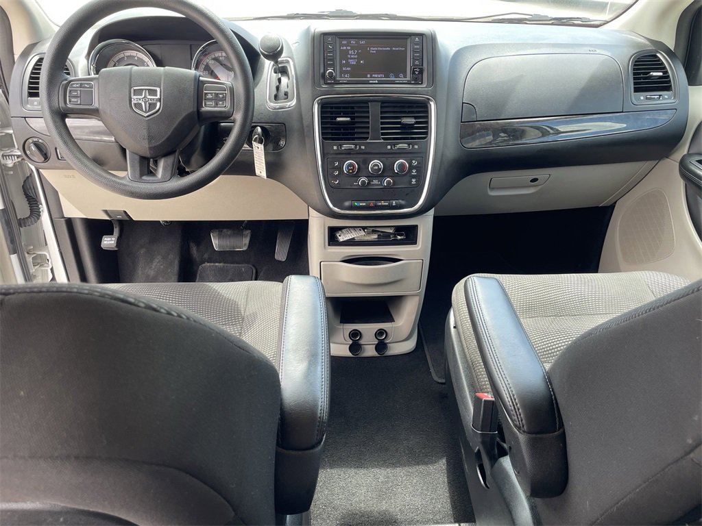 Certified 2020 Dodge Grand Caravan SE w/ UConnect Hands-Free Group image 23