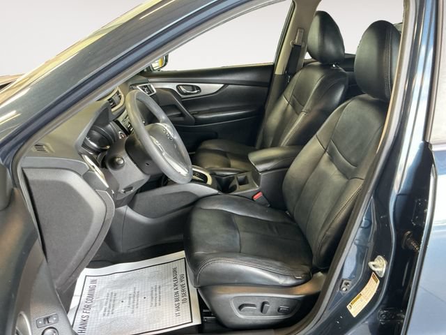 Used 2015 Nissan Rogue SV FWD image 11