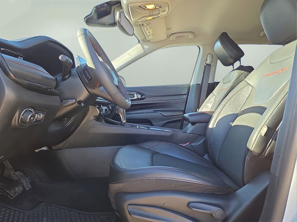 Used 2022 Jeep Compass Trailhawk image 24