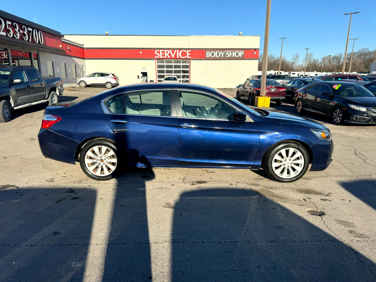 Used 2015 Honda Accord LX image 2
