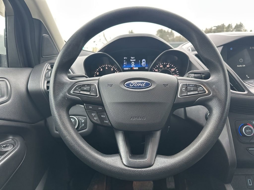 Used 2019 Ford Escape SE image 18