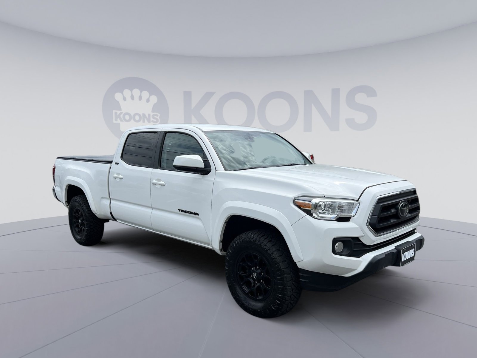 Used 2022 Toyota Tacoma SR5 AWD/4WD image 10