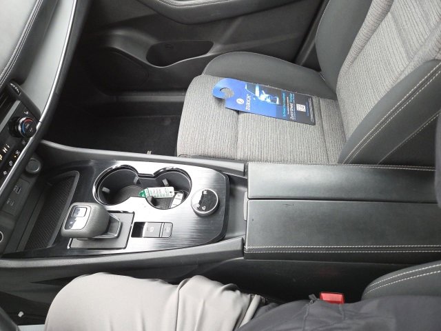 Used 2022 Nissan Rogue S image 51