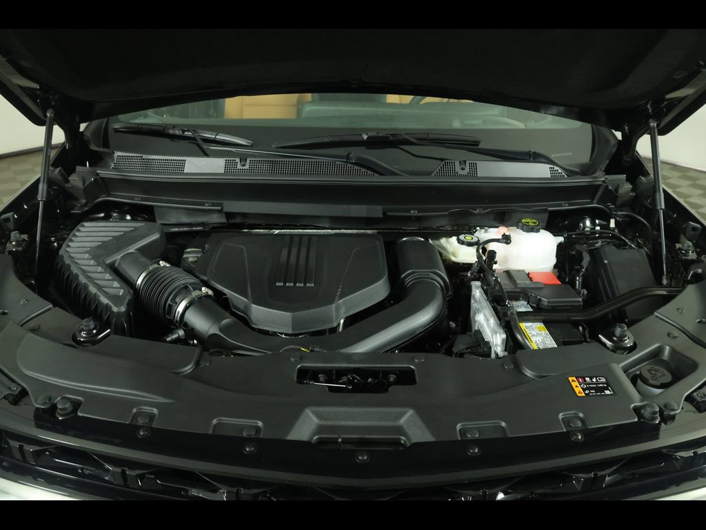 New 2027 Chevrolet Traverse Z71 w/ Enhanced Driving Package AWD/4WD image 18
