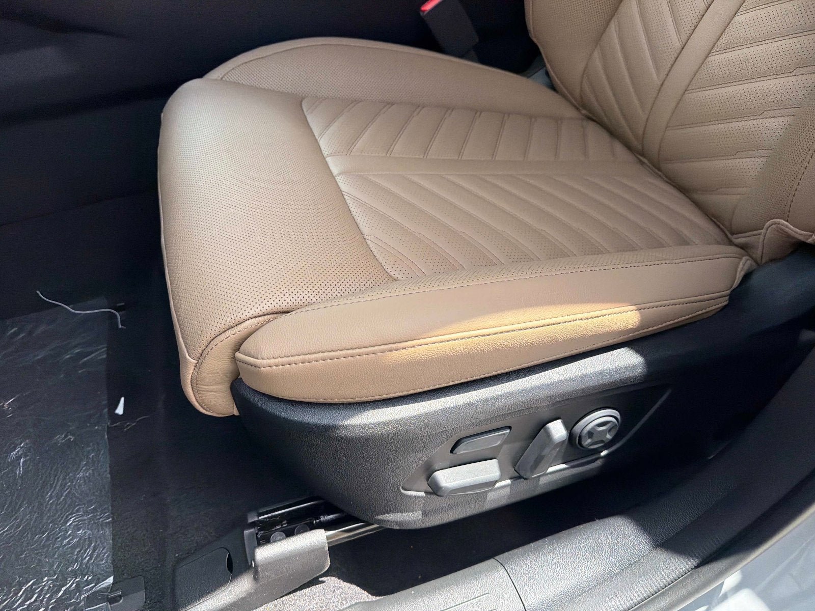 New 2026 Kia Sorento SX Prestige AWD/4WD image 16
