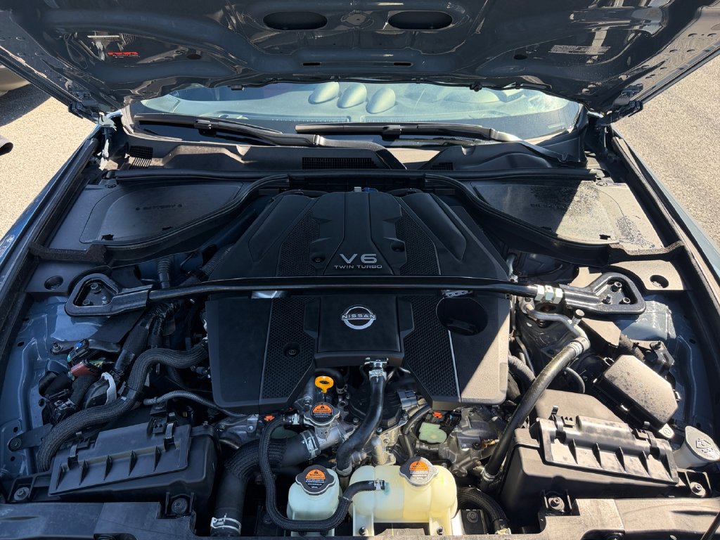 Used 2024 Nissan Z NISMO w/ Floor Mat Package RWD image 17