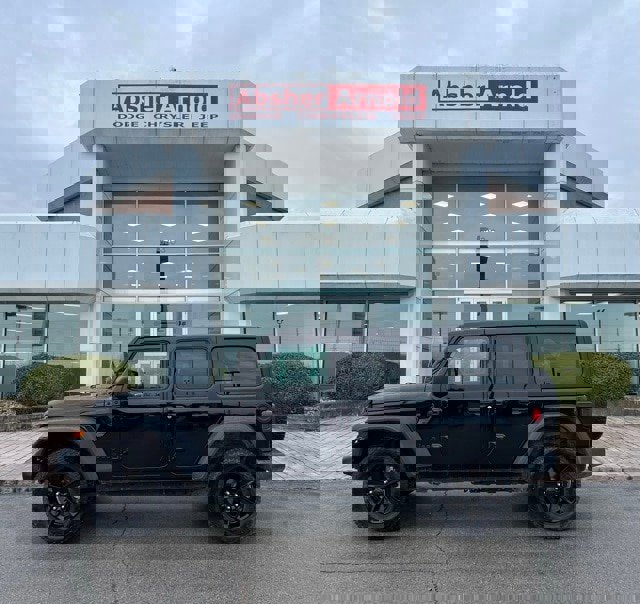 Used 2020 Jeep Wrangler Unlimited Sport image 3