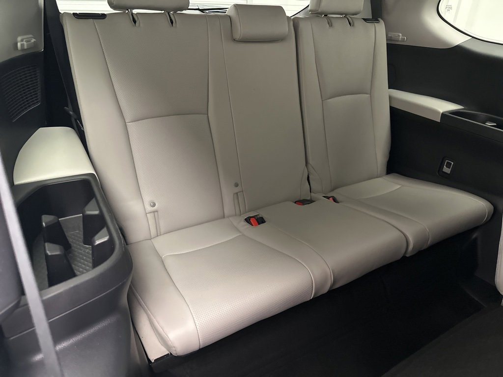 Used 2024 Toyota Grand Highlander XLE image 12