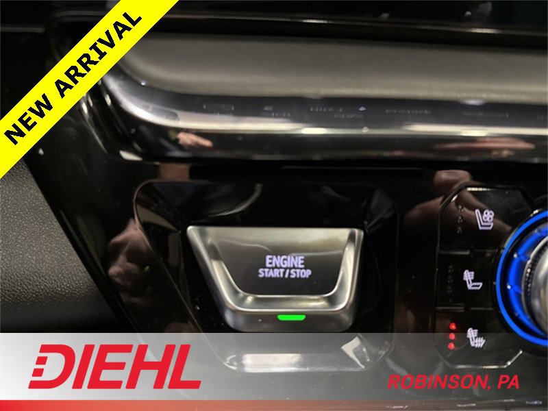 Used 2022 GMC Sierra 1500 AT4X image 30