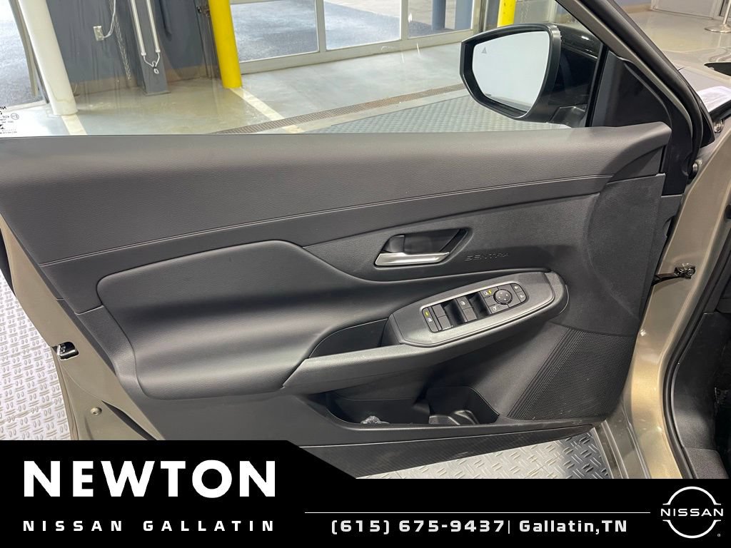 New 2026 Nissan Sentra SV w/ SV Convenience Package FWD image 22