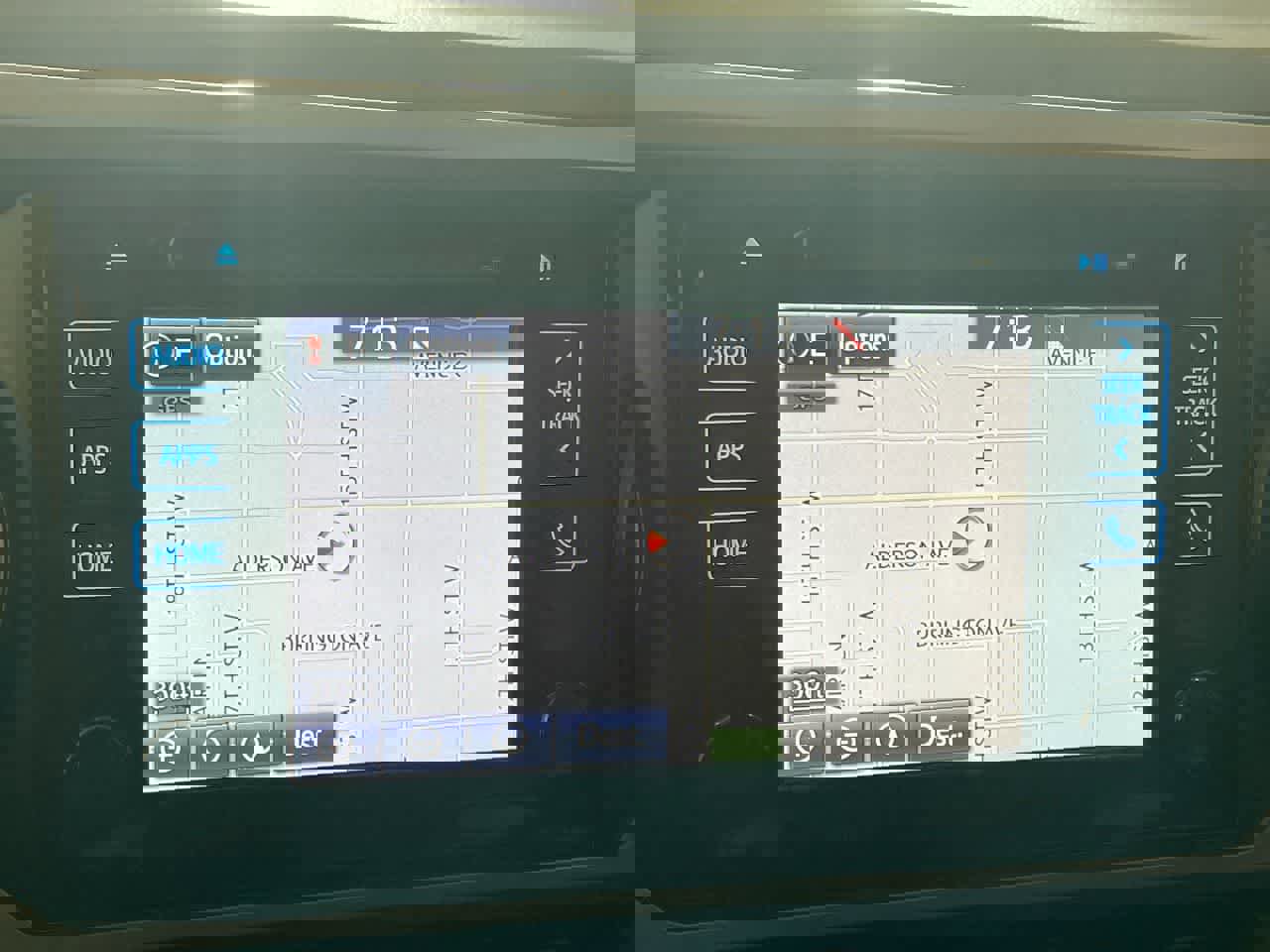 Used 2017 Toyota Tacoma TRD Off-Road image 18