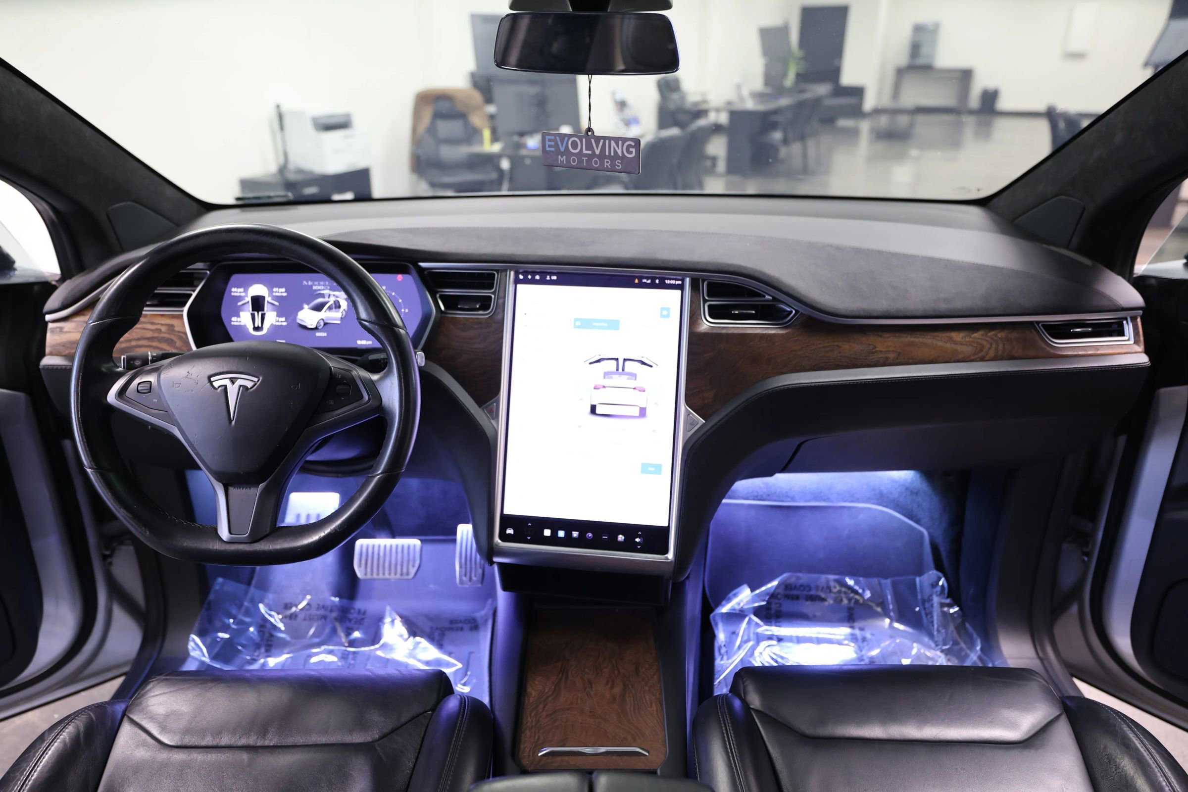 Used 2017 Tesla Model X 100D AWD/4WD image 21