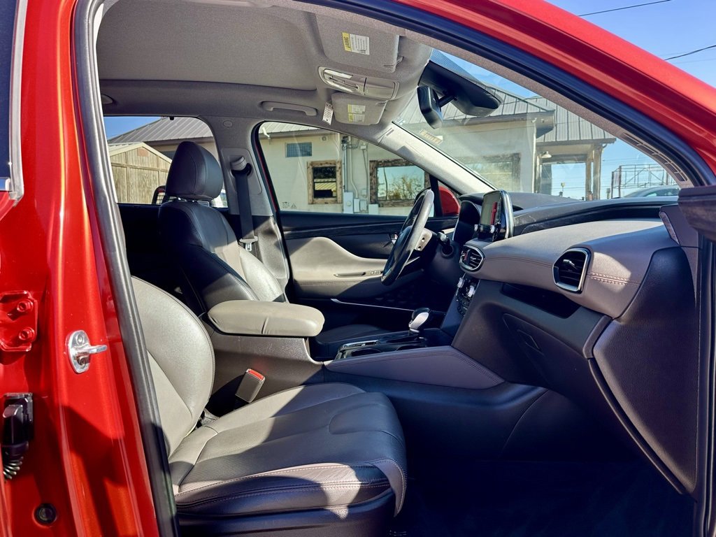 Used 2020 Hyundai Santa Fe Limited w/ Cargo Package image 13