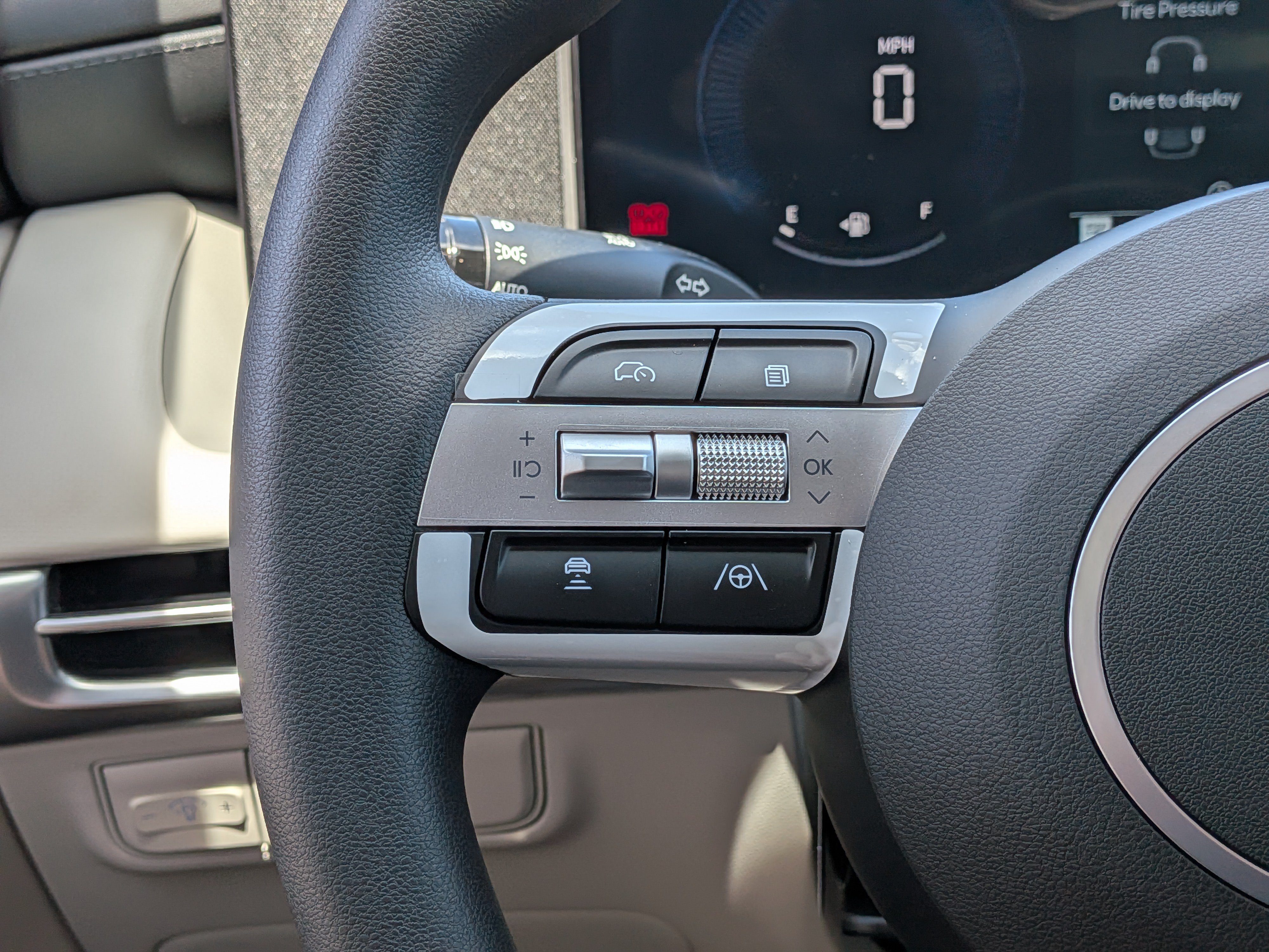 New 2026 Hyundai Tucson SEL Plus FWD image 25