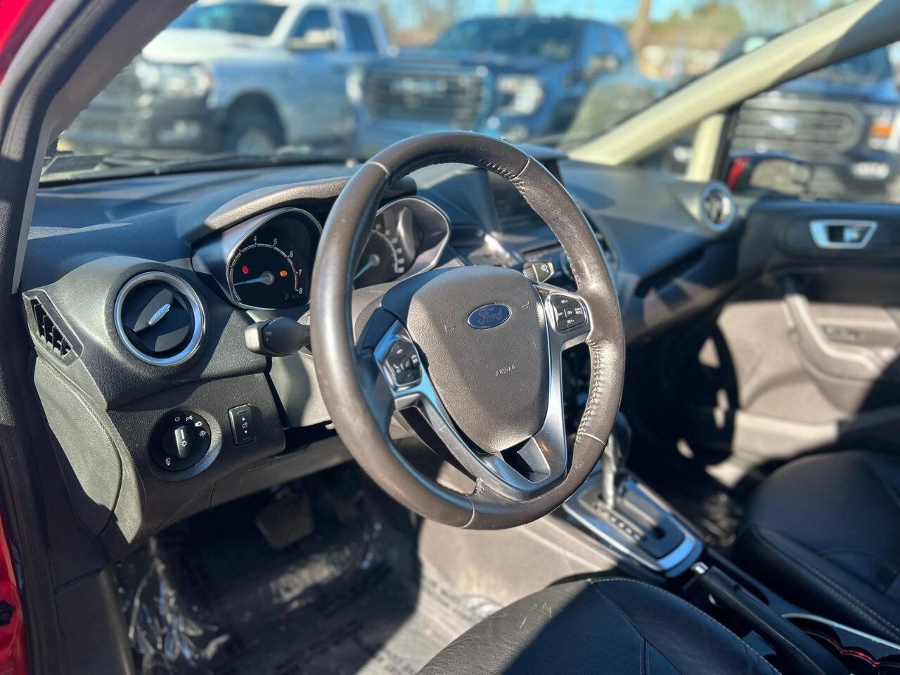 Used 2014 Ford Fiesta Titanium w/ Exterior Protection Package FWD image 7