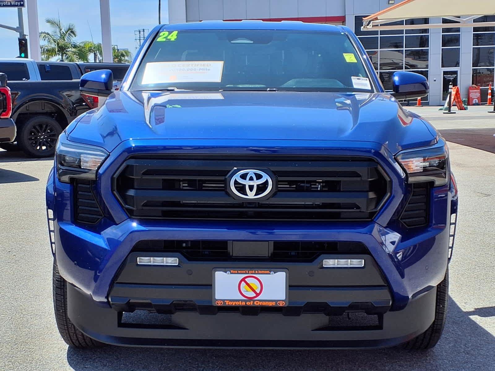 Certified 2024 Toyota Tacoma SR5 AWD/4WD image 2