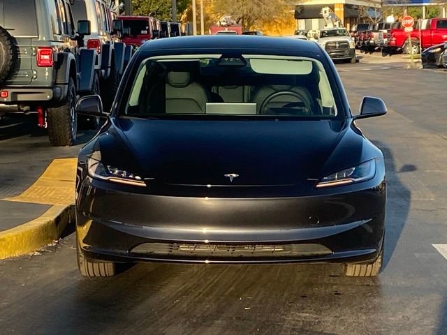 Used 2025 Tesla Model 3 Long Range image 3