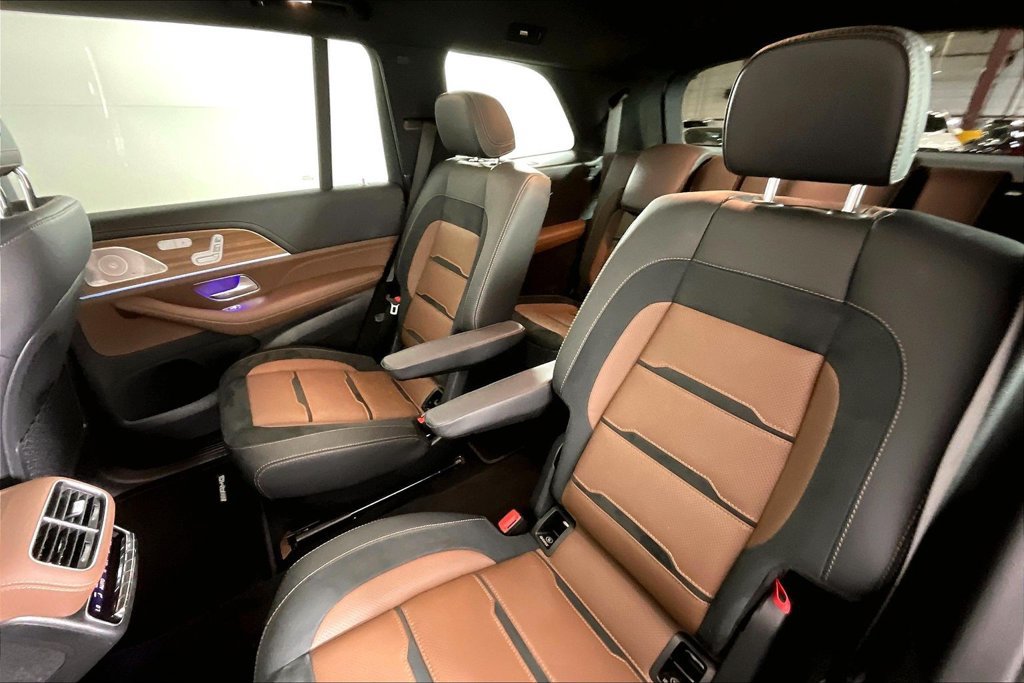 Certified 2025 Mercedes-Benz GLS 63 AMG 4MATIC image 18