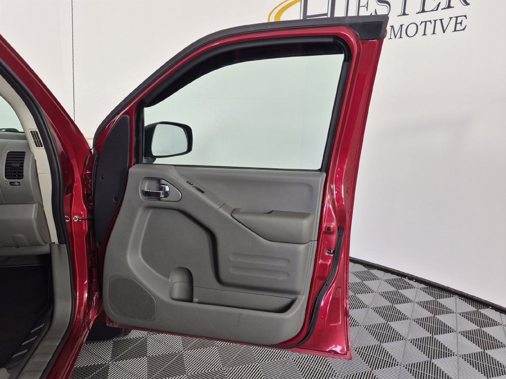 Used 2019 Nissan Frontier SV AWD/4WD image 34
