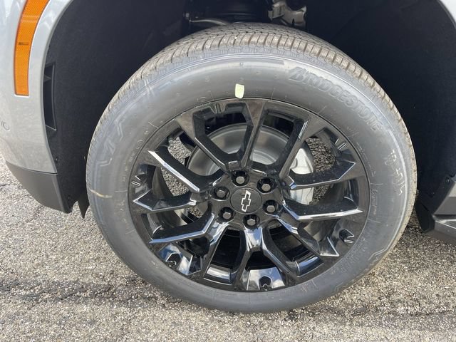 New 2026 Chevrolet Tahoe LS w/ LPO, Dark Essentials Package AWD/4WD image 10