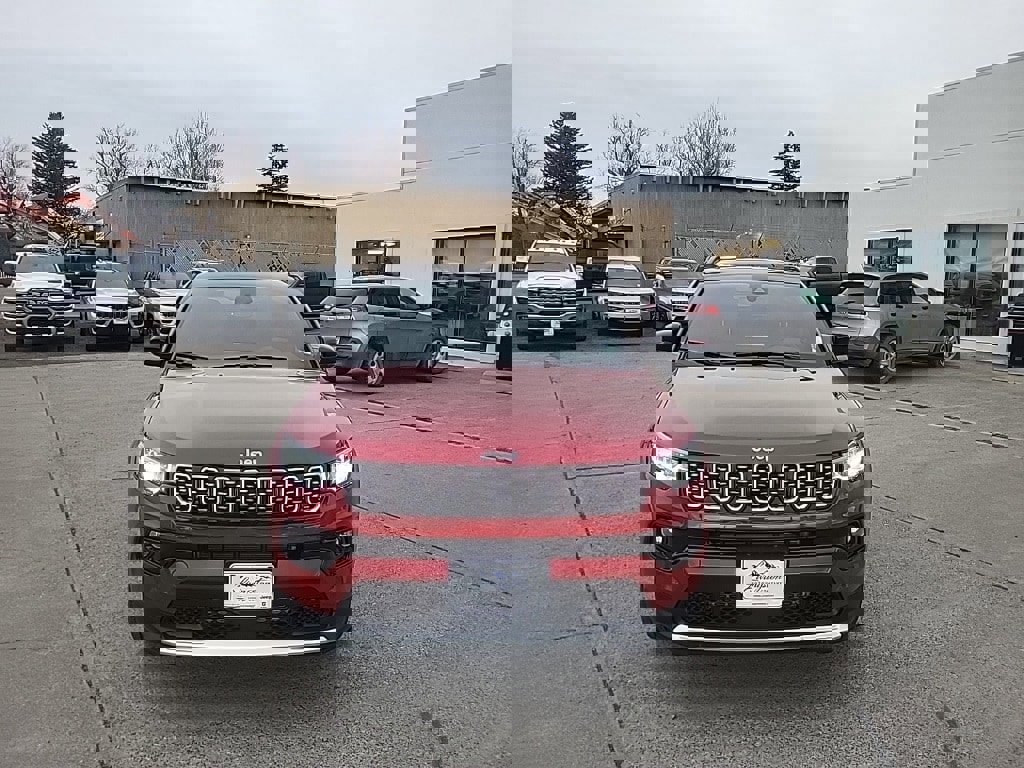 New 2026 Jeep Compass Limited image 2