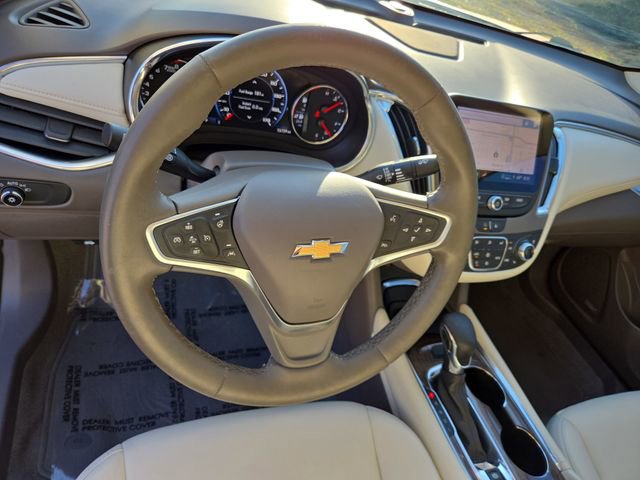 Used 2023 Chevrolet Malibu LT FWD image 16