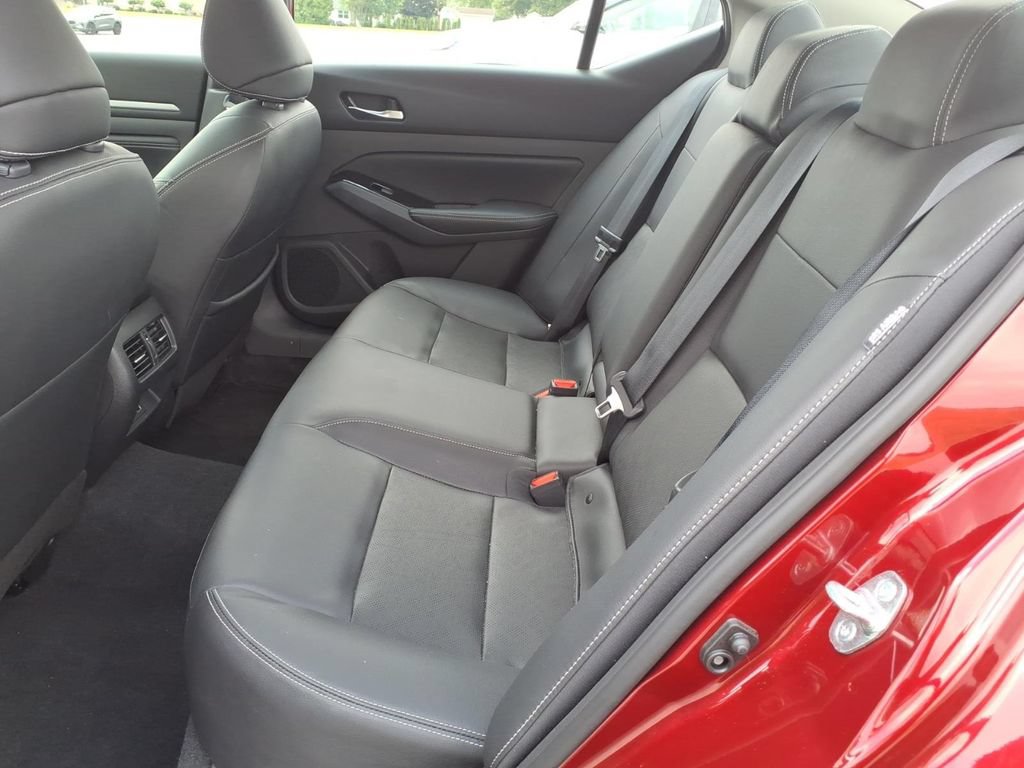 Used 2023 Nissan Altima 2.5 SL AWD/4WD image 21
