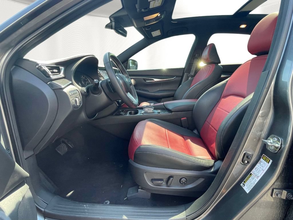 Used 2023 INFINITI QX50 Sport AWD/4WD image 18