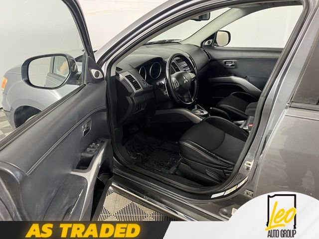 Used 2012 Mitsubishi Outlander SE AWD/4WD image 8