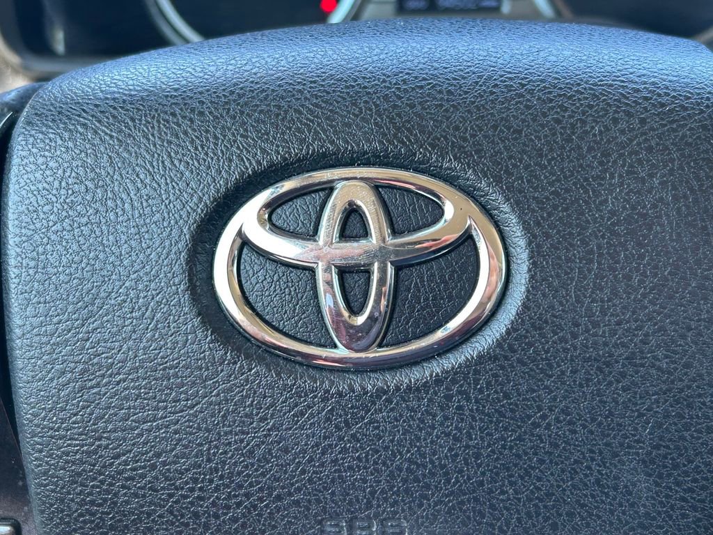 Used 2019 Toyota 4Runner TRD Off-Road Premium AWD/4WD image 40