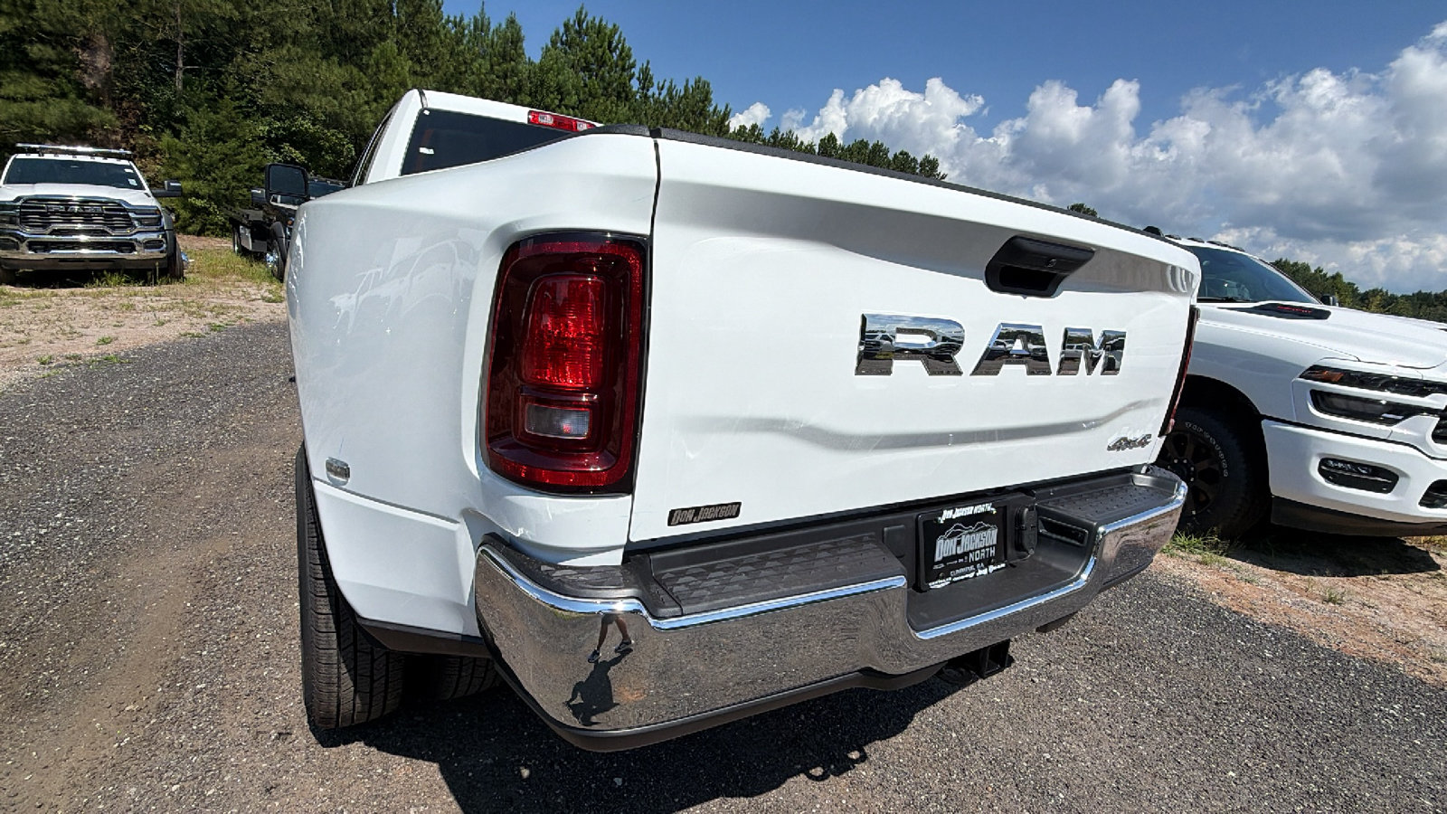 New 2027 RAM 3500 Tradesman w/ Chrome Appearance Group A AWD/4WD image 10