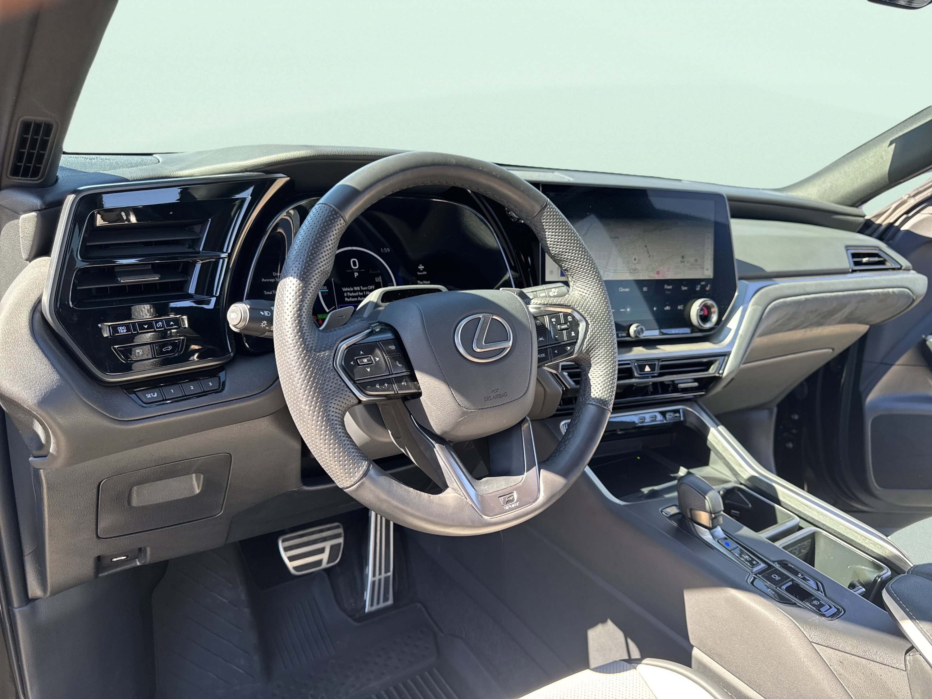 Used 2024 Lexus TX 500h AWD w/ Technology Package image 18