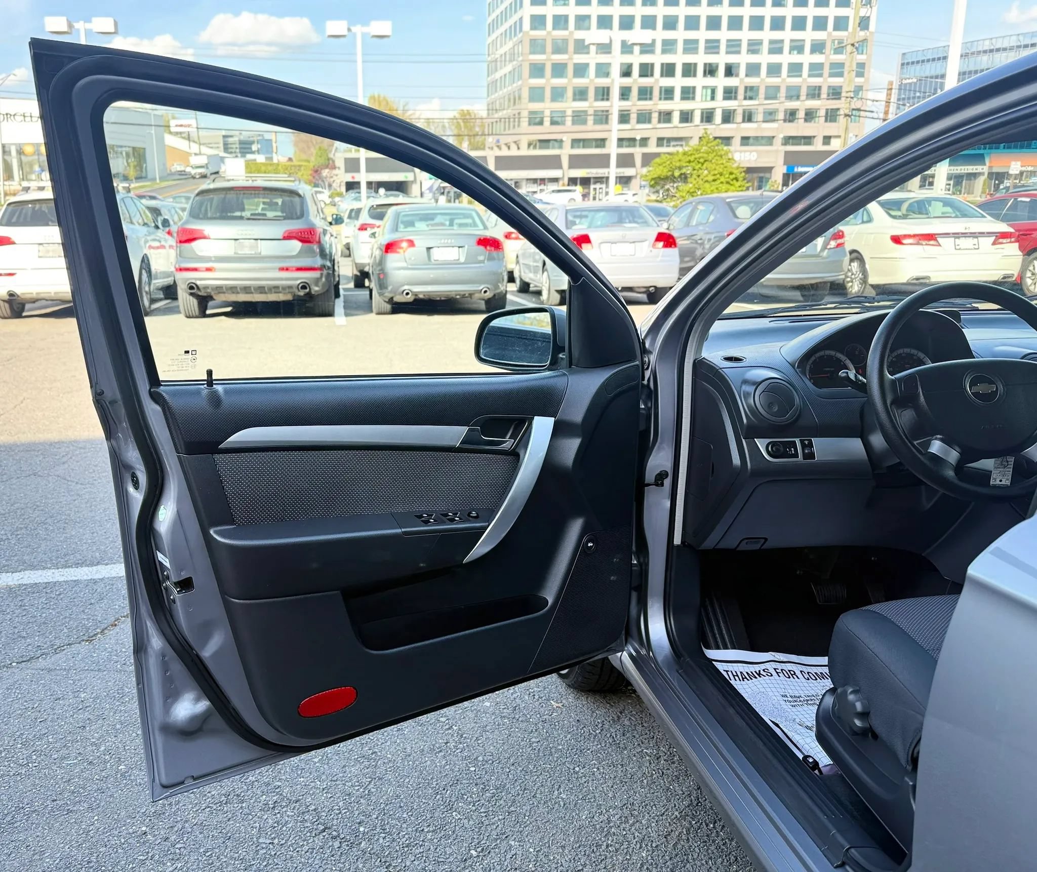 Used 2011 Chevrolet Aveo LT w/ Power and Convenience Package FWD image 8