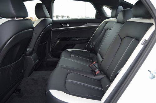 New 2026 Kia K5 GT-Line w/ GT-Line Premium Package image 7