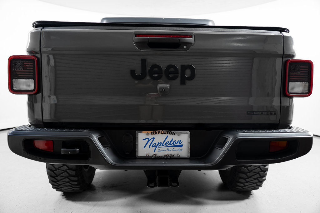 Used 2021 Jeep Gladiator Sport AWD/4WD image 11