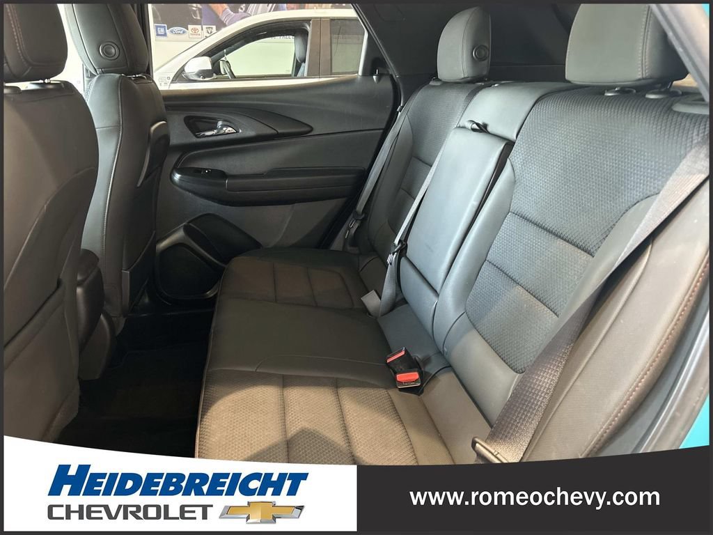 Certified 2022 Chevrolet TrailBlazer RS AWD/4WD image 12
