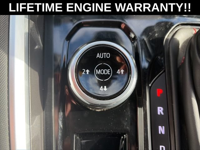 Used 2024 Chevrolet Colorado Z71 w/ Z71 Convenience Package 2 AWD/4WD image 22