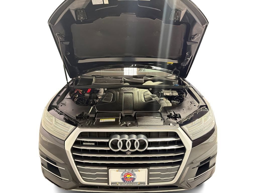 Used 2018 Audi Q7 3.0T Premium Plus w/ Premium Plus Package image 11