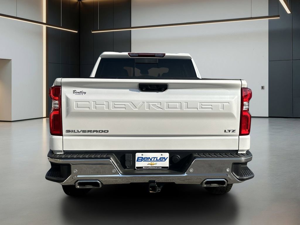 Used 2023 Chevrolet Silverado 1500 LTZ w/ LTZ Premium Package image 5