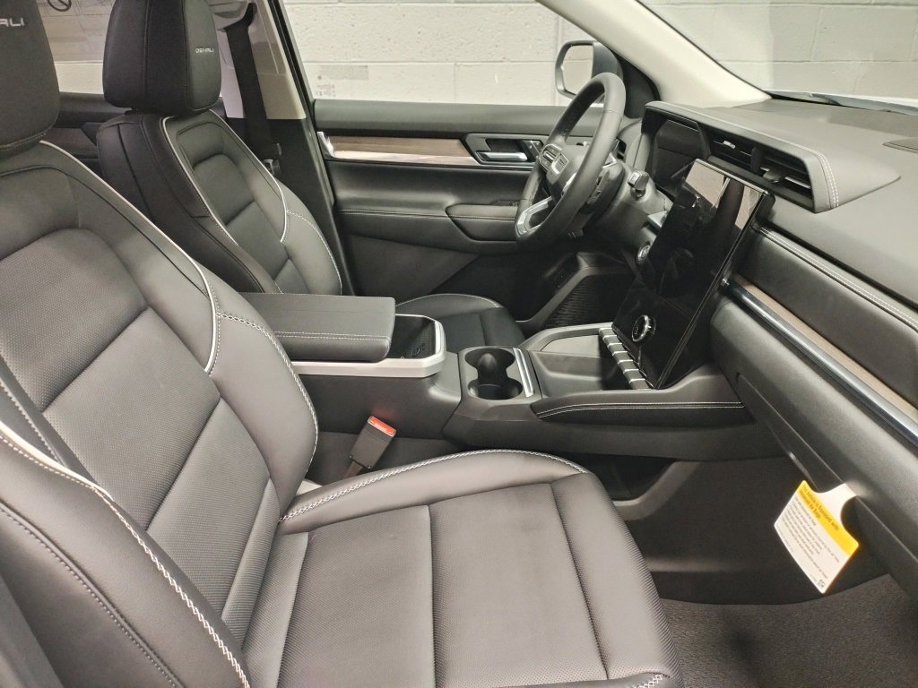 New 2026 GMC Terrain Denali image 7