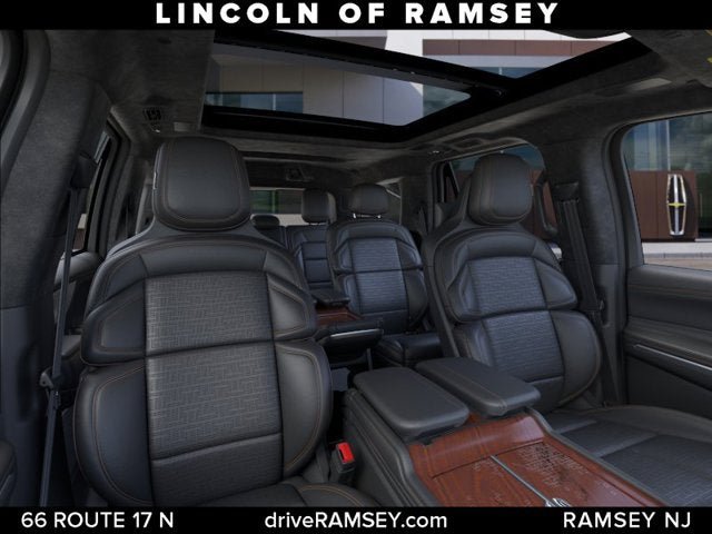 New 2026 Lincoln Navigator Black Label AWD/4WD image 11