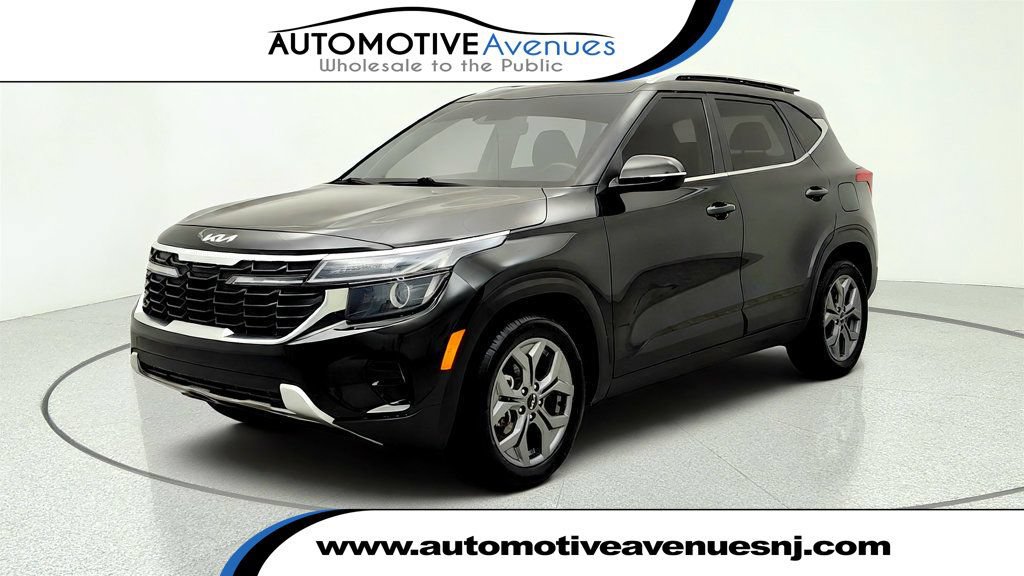 Used 2024 Kia Seltos S FWD image 1